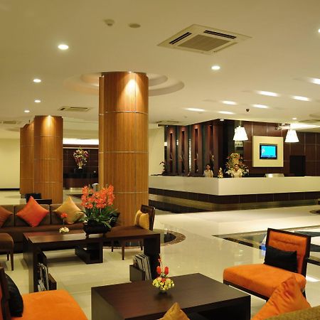 August Suites Pattaya Zewnętrze zdjęcie