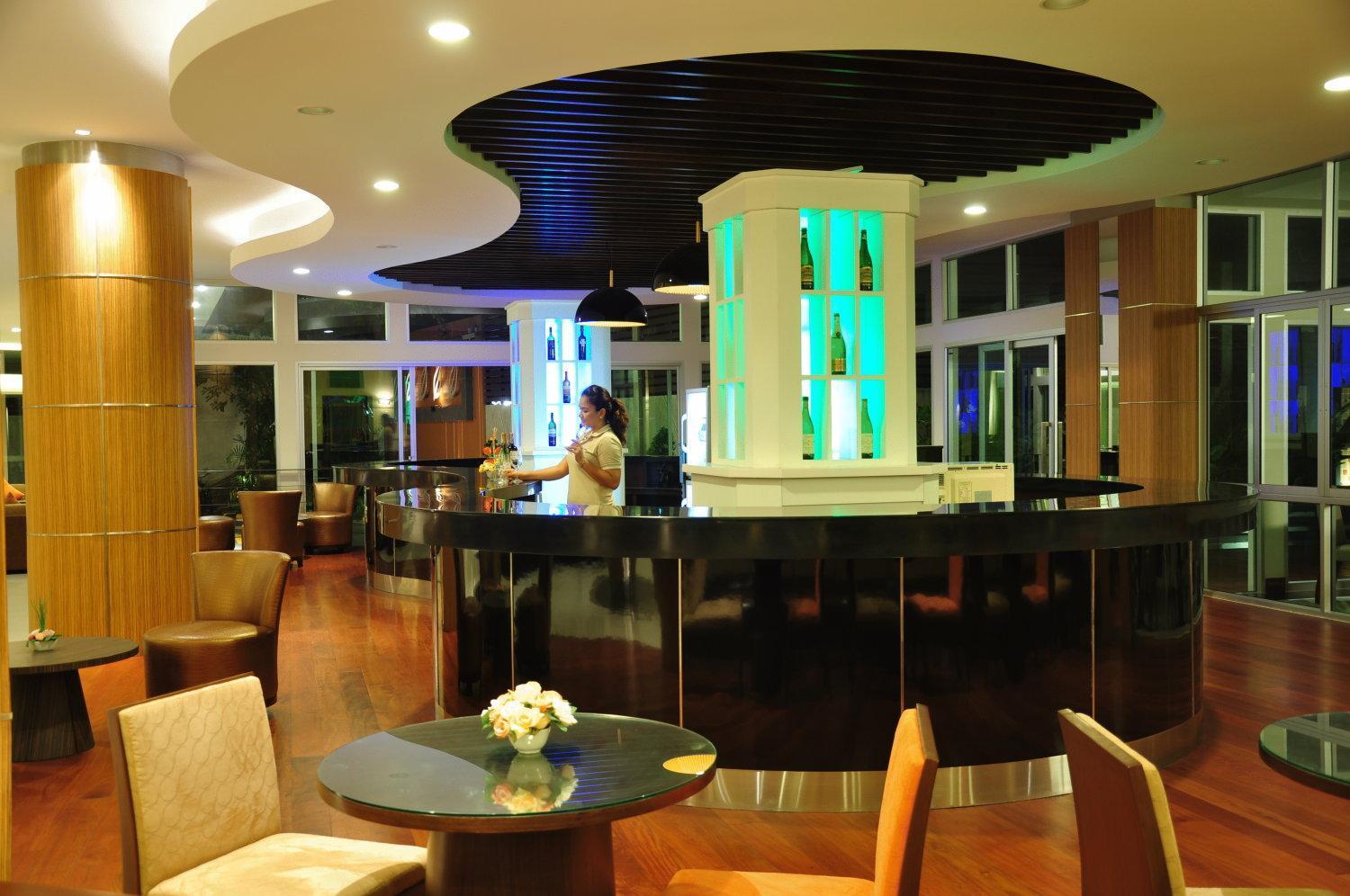 August Suites Pattaya Zewnętrze zdjęcie