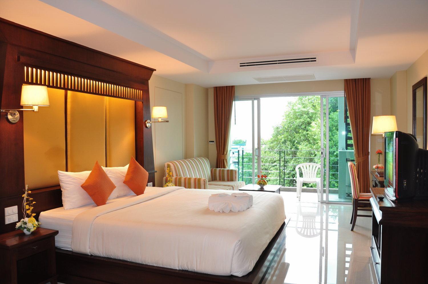 August Suites Pattaya Zewnętrze zdjęcie